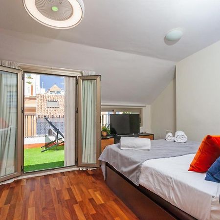 Апартаменты Precioso Atico Con Terraza Centro Historico Малага Экстерьер фото